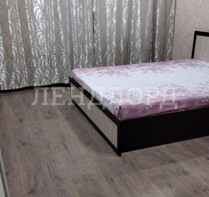 2-комн квартира улица Скачкова, 62