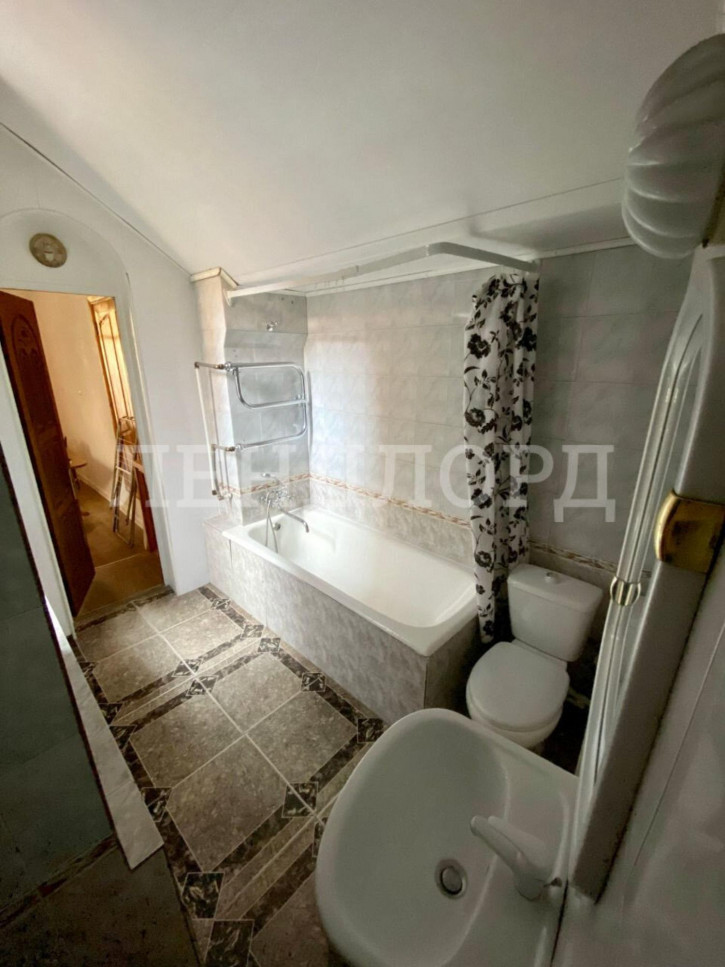 4-комн квартира Тургеневская улица, 5