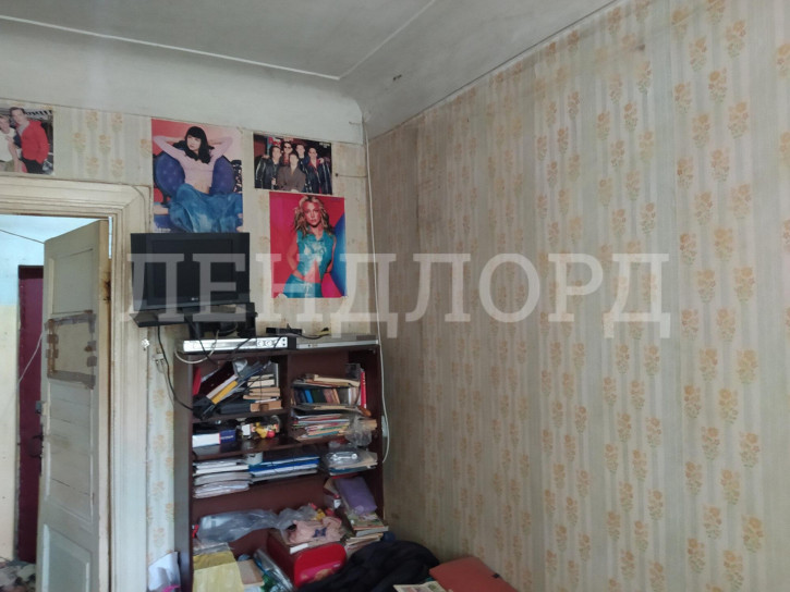 3-комн квартира улица 20-я Линия, 76/88