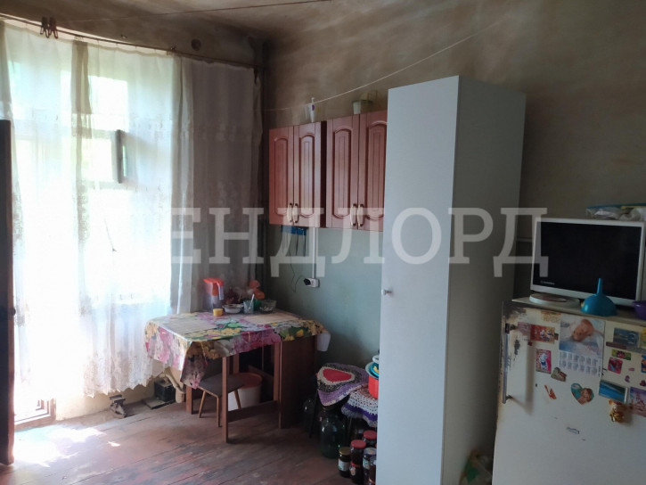 3-комн квартира улица 20-я Линия, 76/88