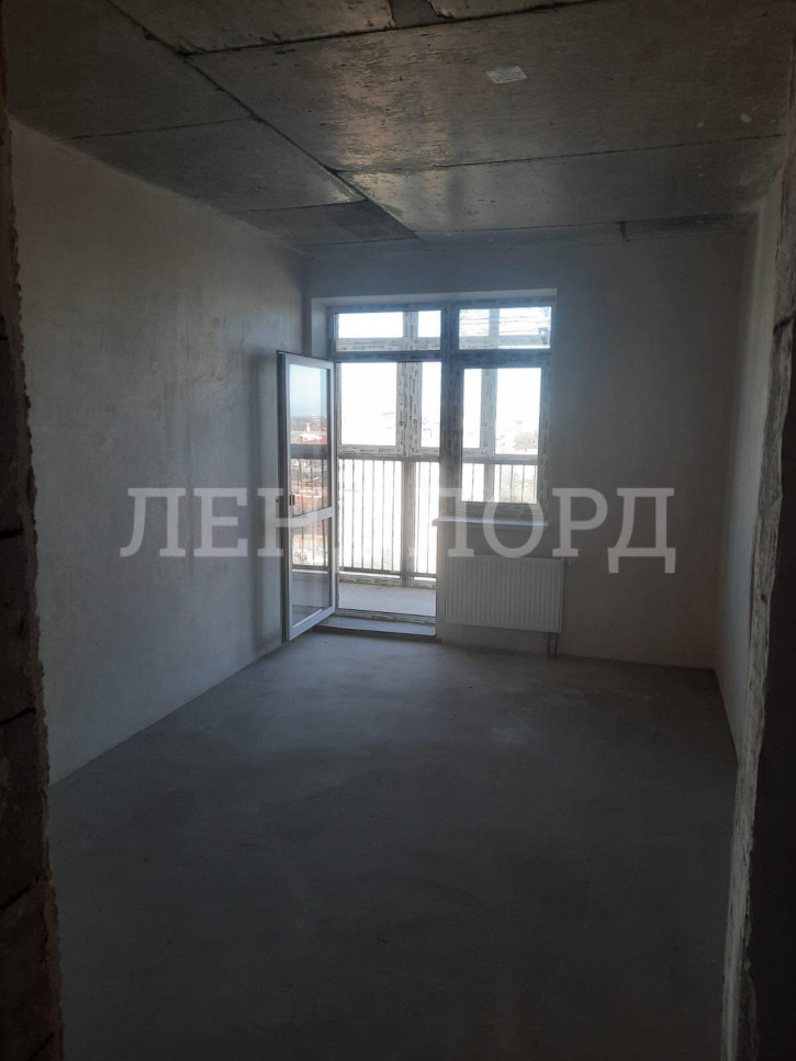 3-комн квартира улица 28-я Линия, 8