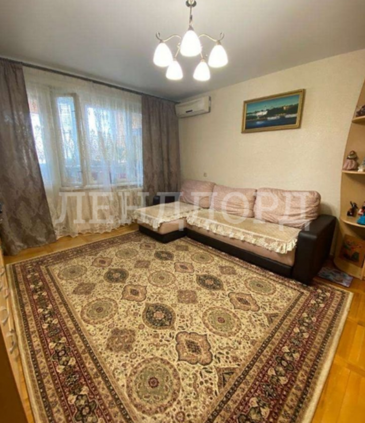 3-комн квартира улица Добровольского, 11/2