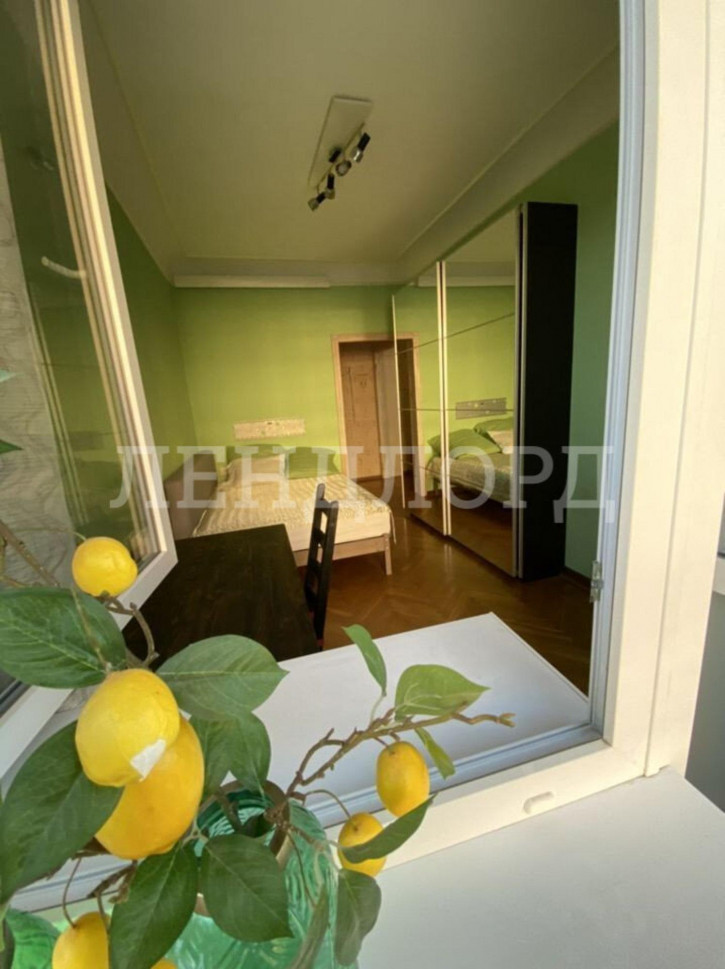 3-комн квартира проспект Чехова, 42/127