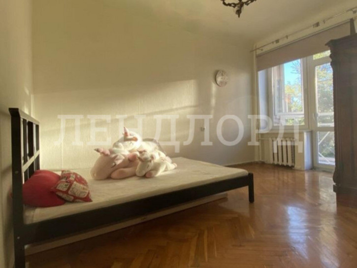 3-комн квартира проспект Чехова, 42/127