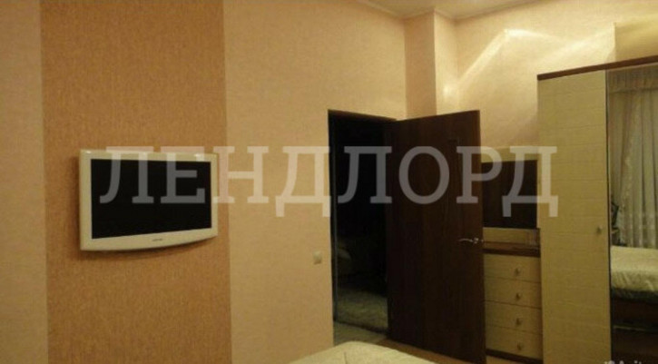 4-комн квартира улица Богдана Хмельницкого, 151