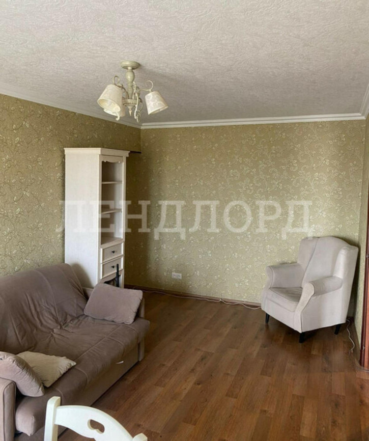 3-комн квартира Батуринская улица, 7