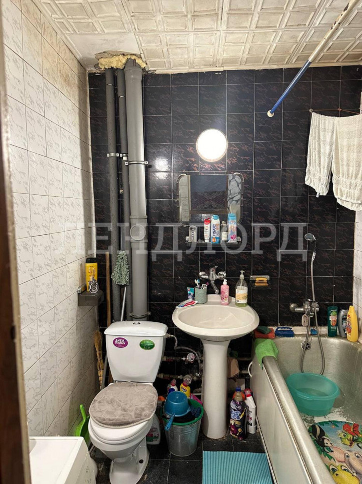 2-комн квартира улица Андрея Сладкова, 87