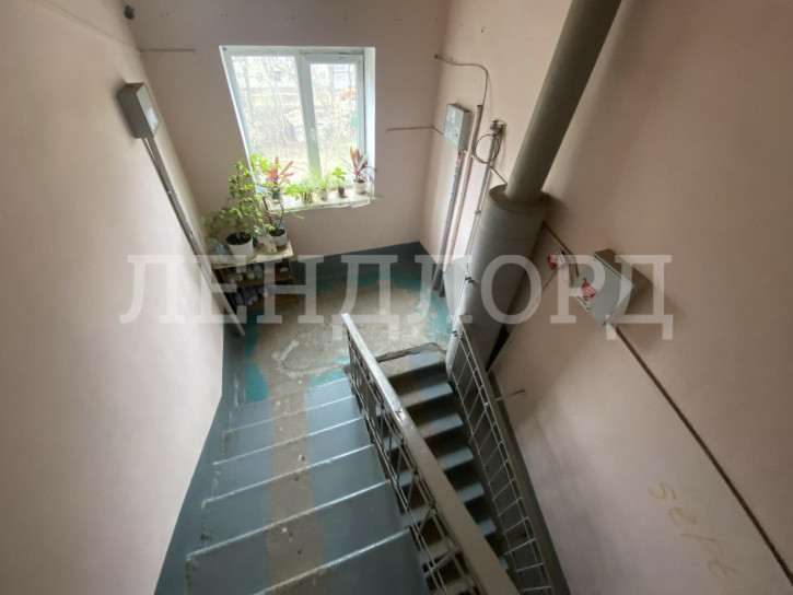 3-комн квартира Беломорский переулок, 18