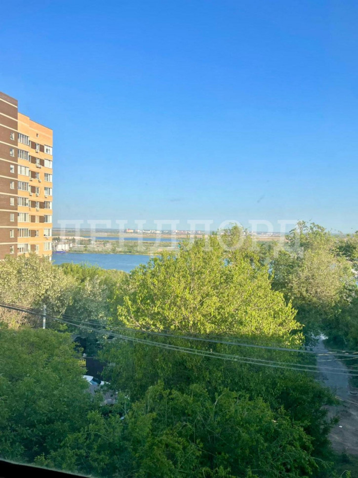 3-комн квартира улица Матросова, 37