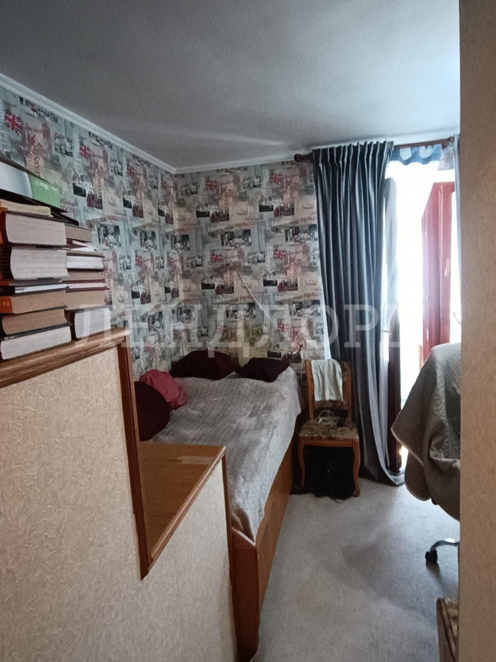 3-комн квартира улица Максима Горького, 220А