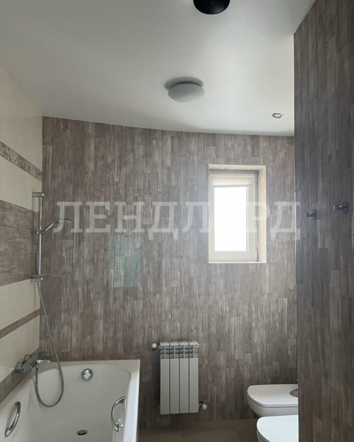 3-комн квартира 20-я улица, 43