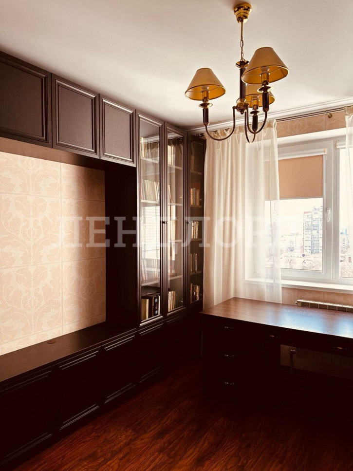 4-комн квартира Лермонтовская улица, 89