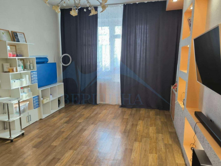3-комн квартира Талнах район,Космонавтов улица,16