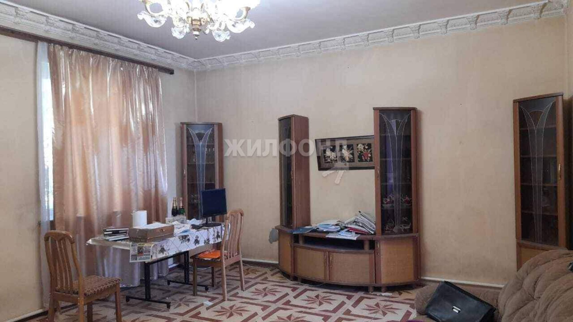 Купить дачу, дом, коттедж за 10 000 000 рублей на Космонавтов улица
