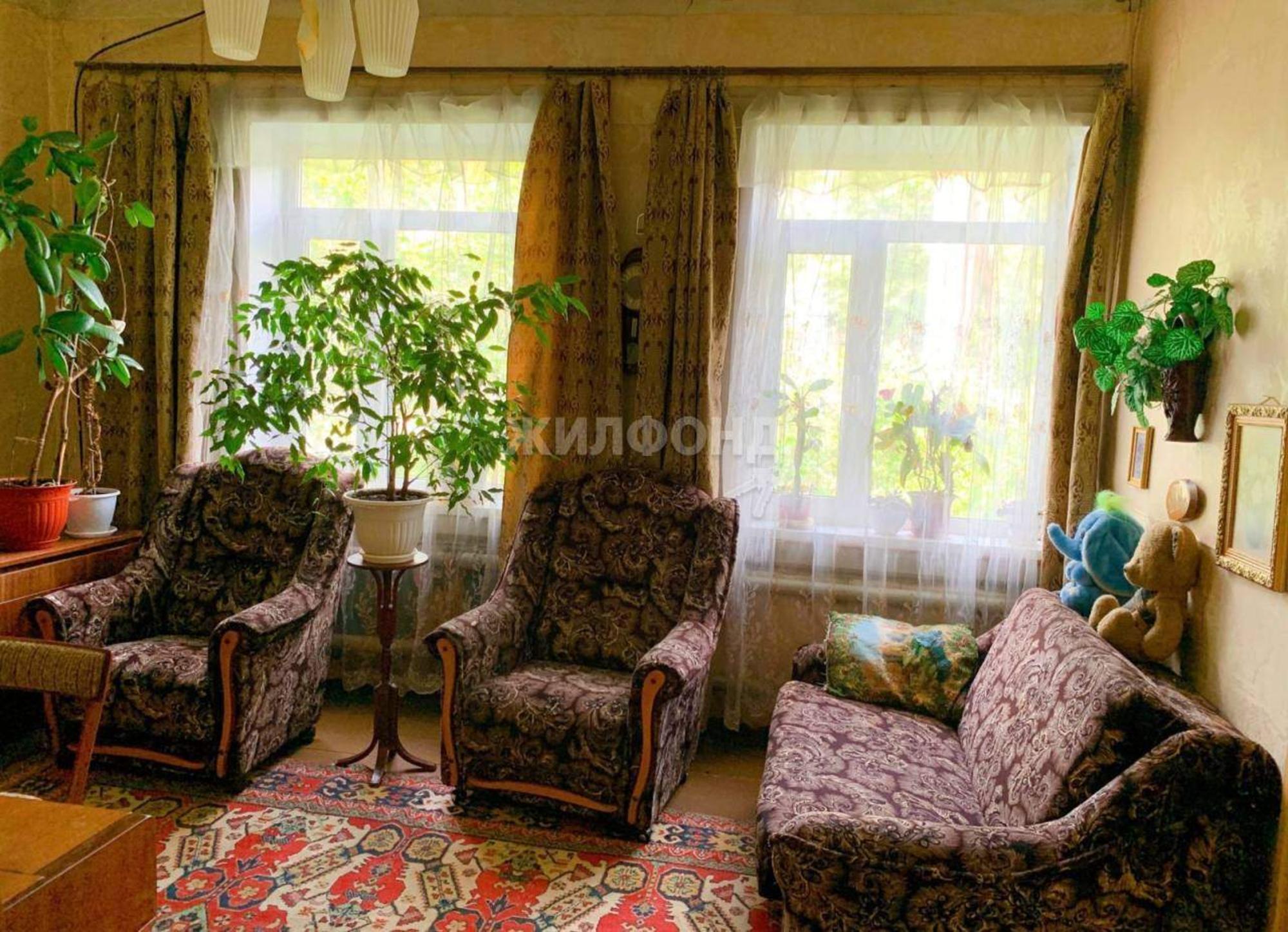 Купить дачу, дом, коттедж за 2 300 000 рублей на Гусева улица