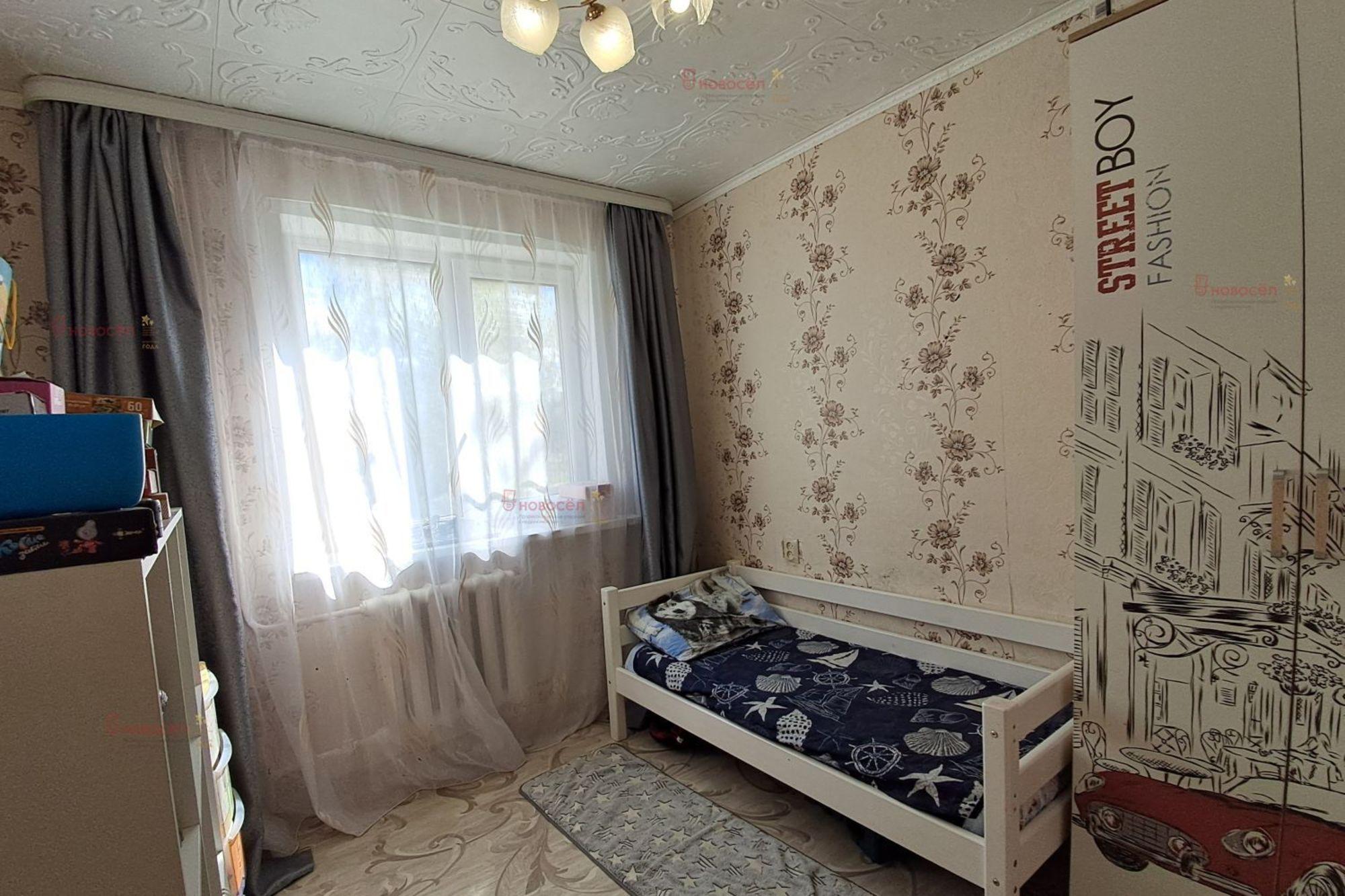 Купить квартиру за 2 450 000 рублей на Павла Зыкина 42