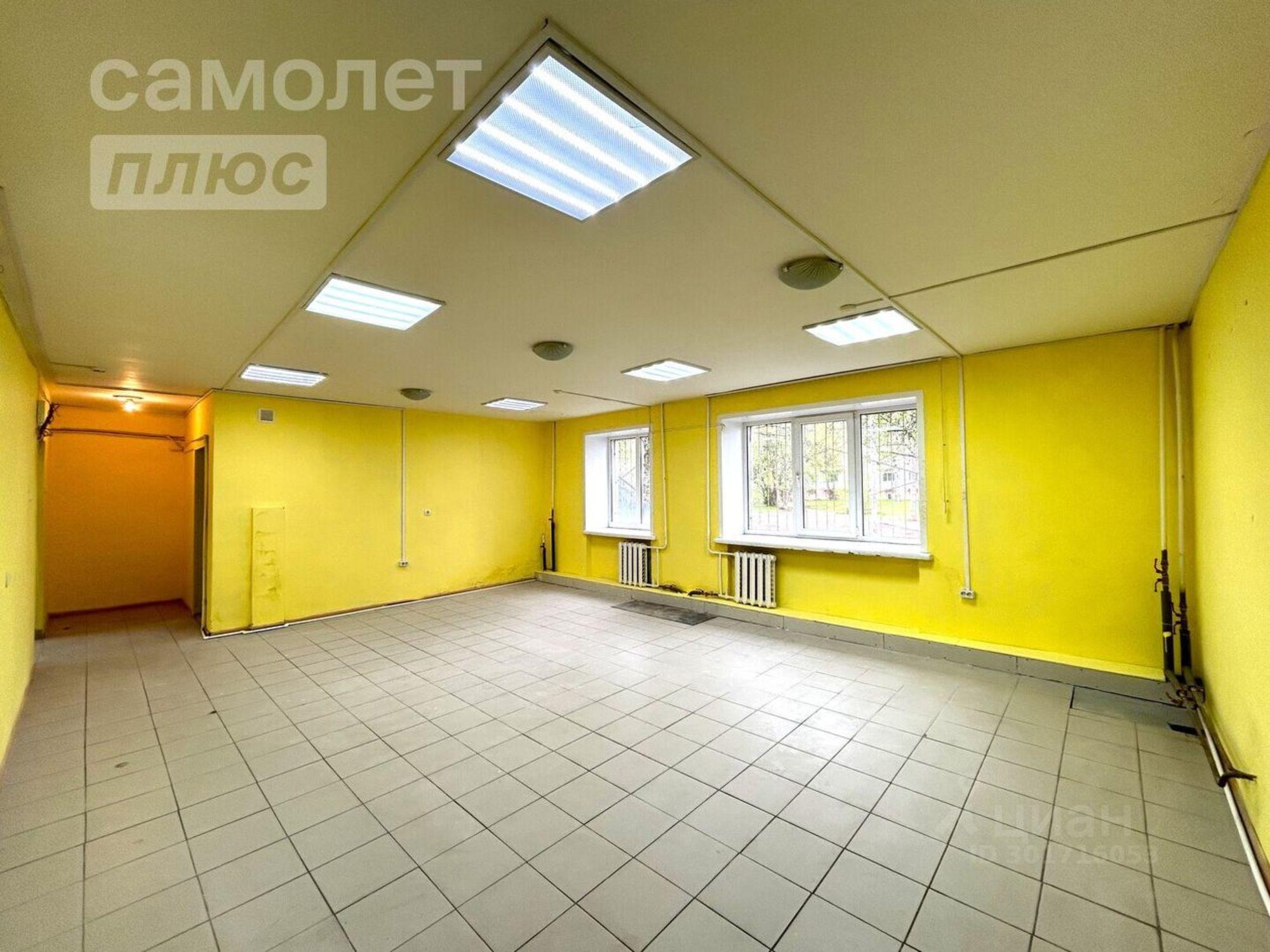 Сдать торговое помещение за 175 005 рублей на Вокзальная улица, 65
