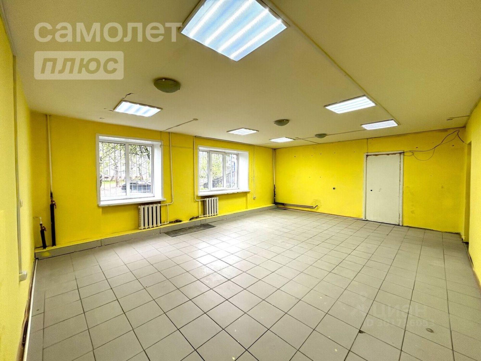 Сдать торговое помещение за 175 005 рублей на Вокзальная улица, 65