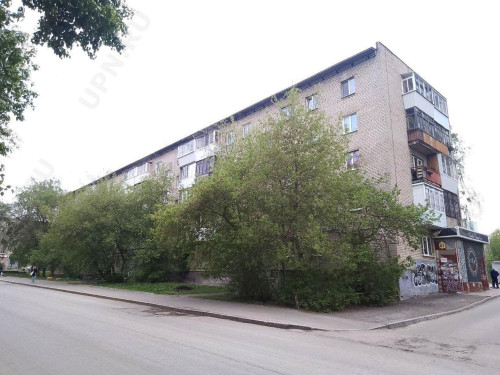 Продажа 3-комн квартиры азина, 21