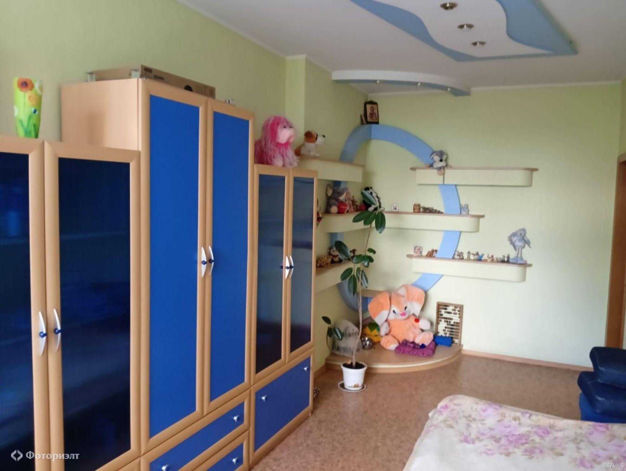 Купить квартиру за 5 600 000 рублей на 50 лет Октября пр-кт, 73