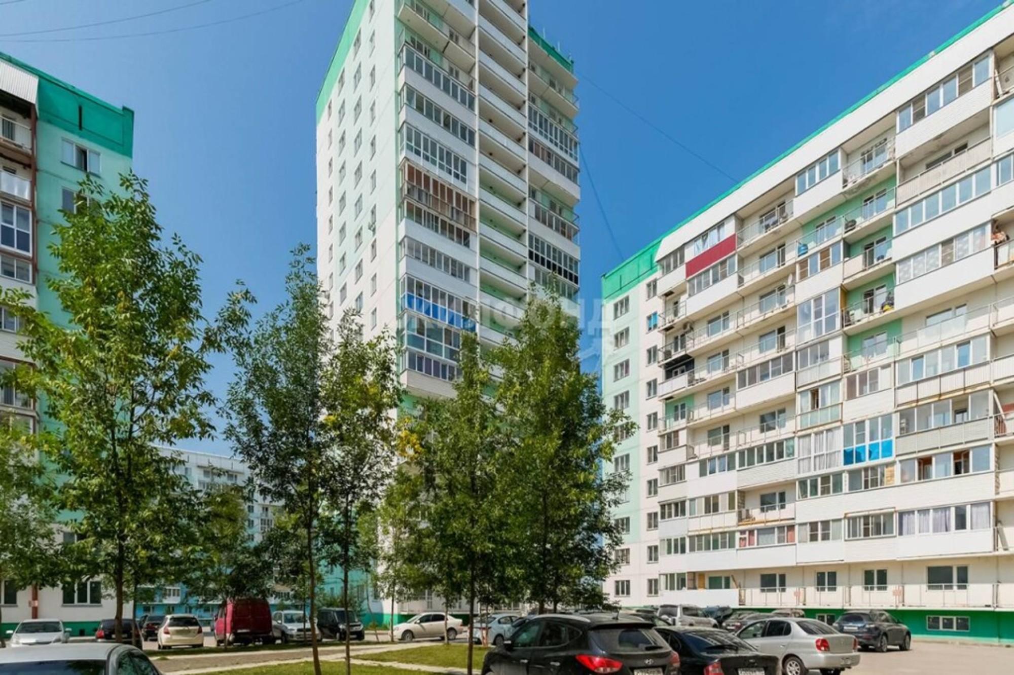 Купить квартиру за 5 500 000 рублей на Татьяны Снежиной, 29/2