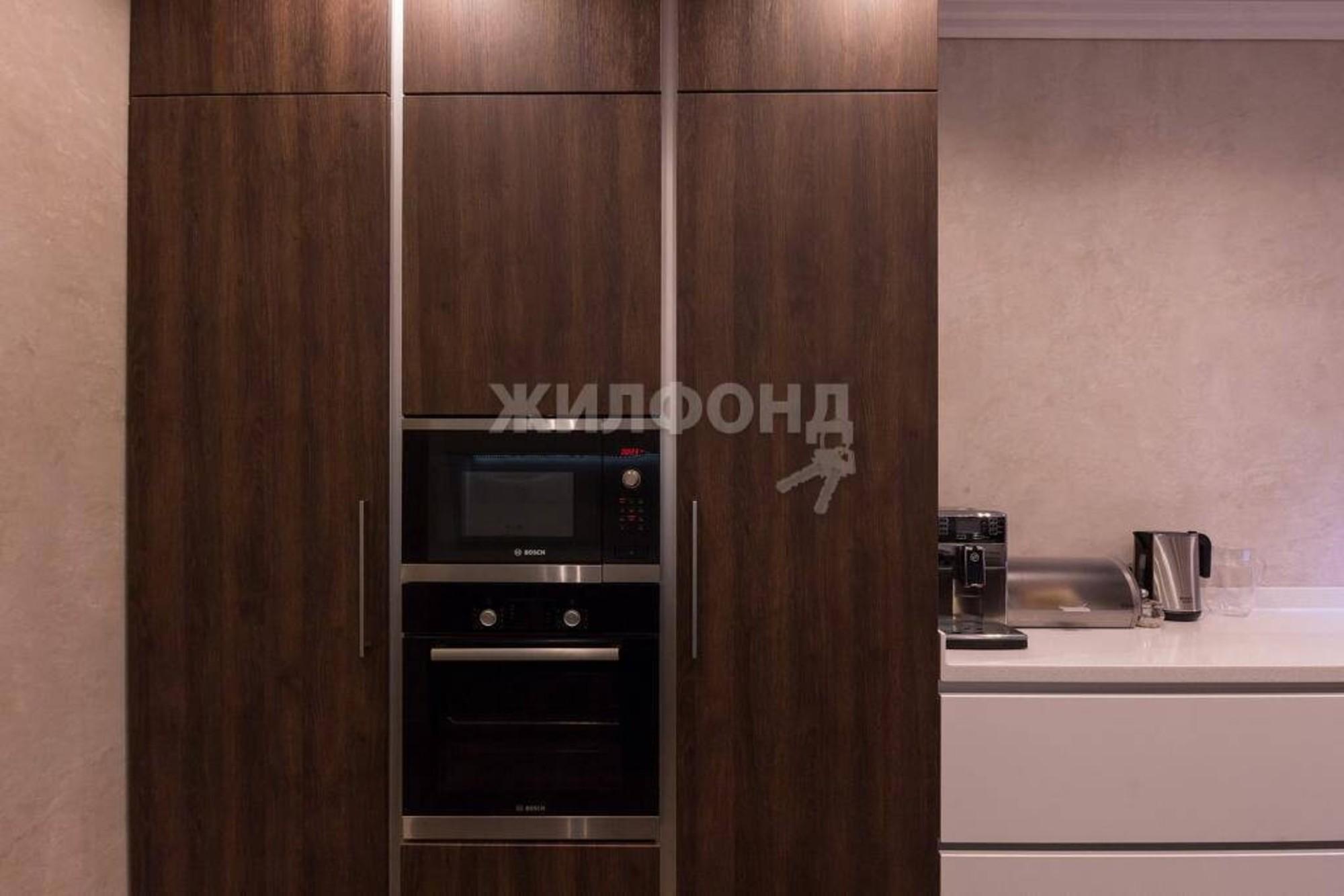 Купить квартиру за 21 000 000 рублей на 2-й микрорайон, 224