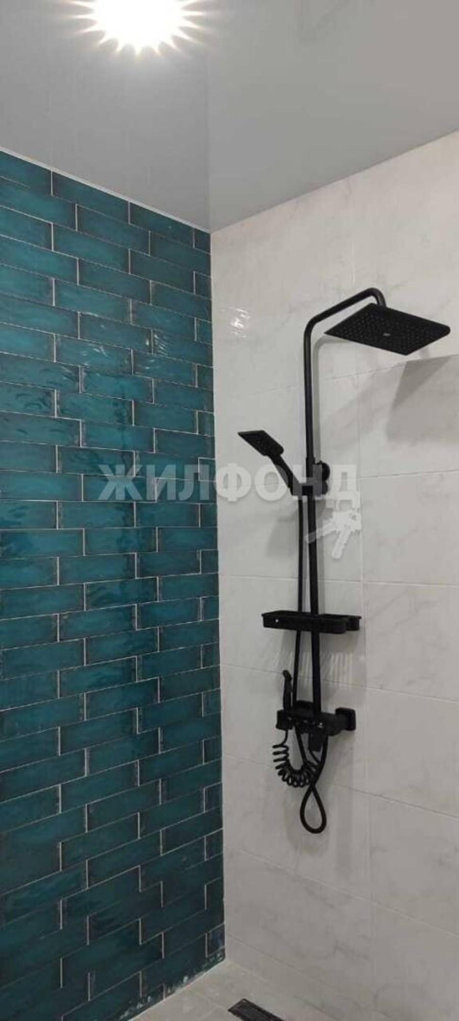 Купить квартиру за 6 950 000 рублей на Петухова, 172