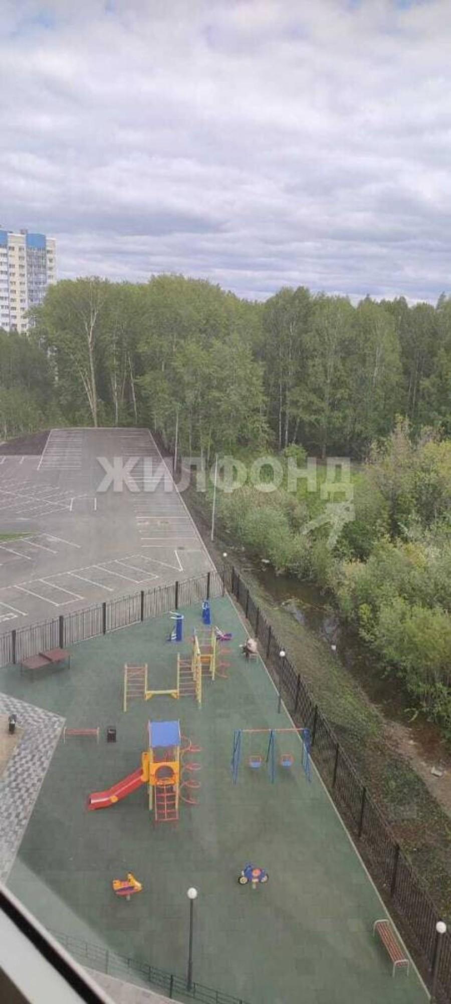 Купить квартиру за 6 950 000 рублей на Петухова, 172