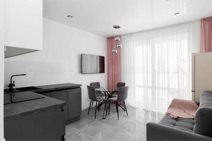 3-комн квартира ул. Павлюхина, дом 110г