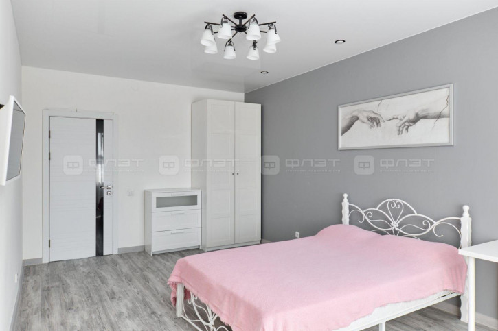 3-комн квартира ул. Павлюхина, дом 110г