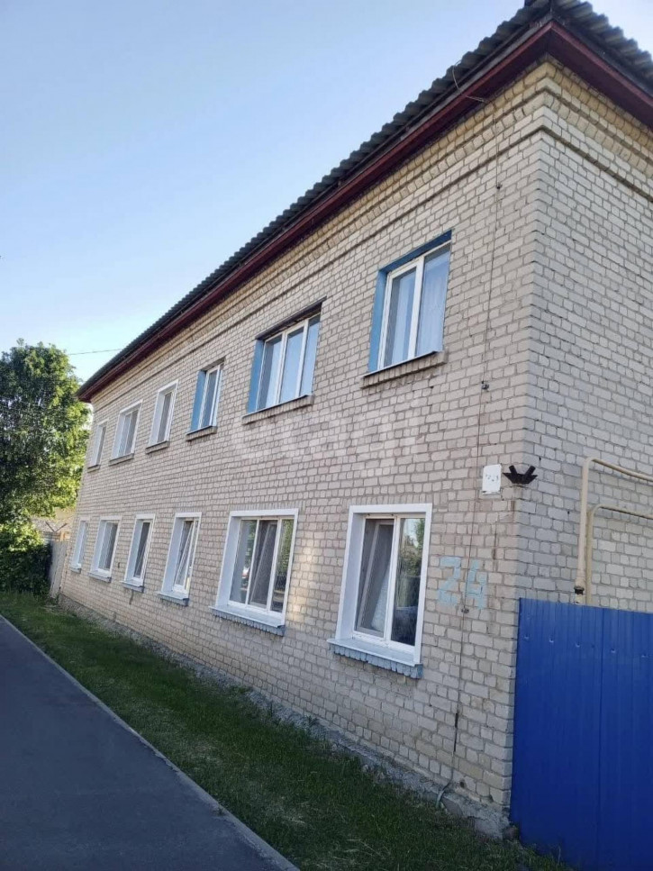 2-комн квартира Коммунистическая улица