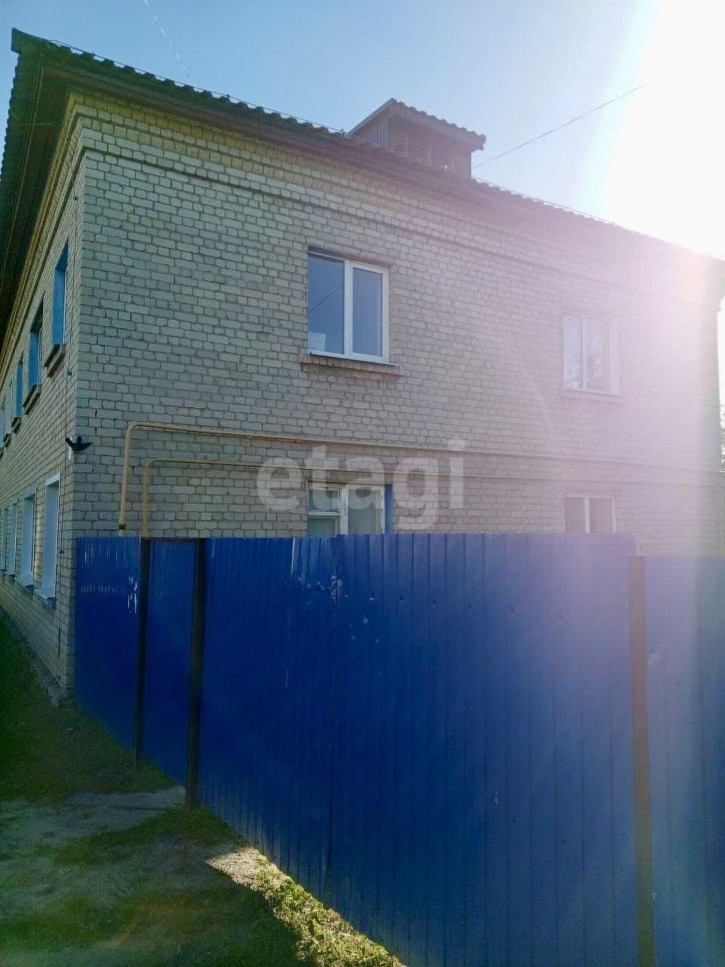2-комн квартира Коммунистическая улица