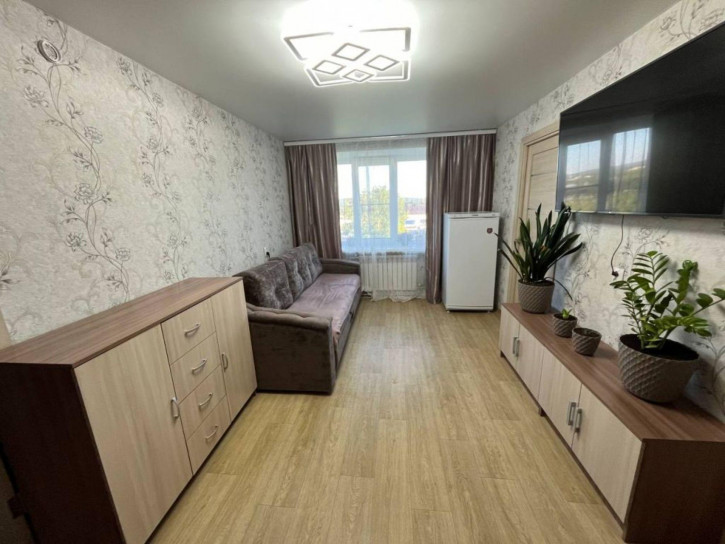 4-комн квартира Ленина пр-кт, 96
