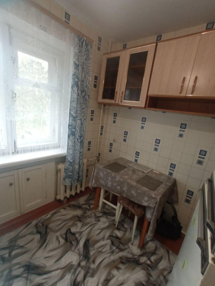 1-комн квартира Космонавта Комарова ул, 17А