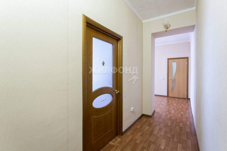 2-комн квартира Строителей проспект, д.37
