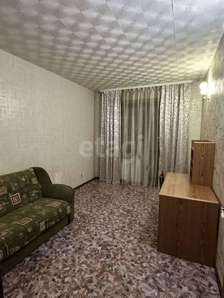 3-комн квартира Пензенская, 57