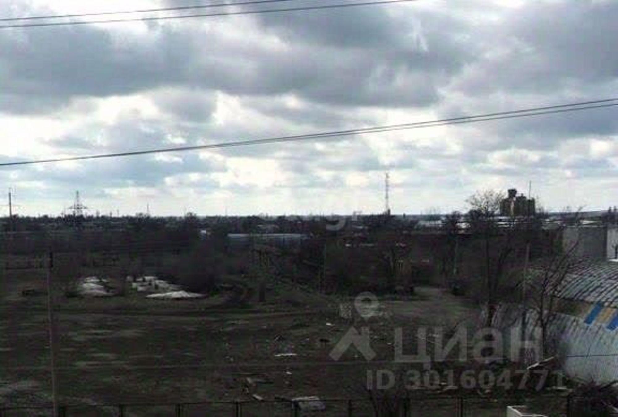 Купить складское помещение за 200 005 000 рублей на Зимовники п., Железнодорожная,97