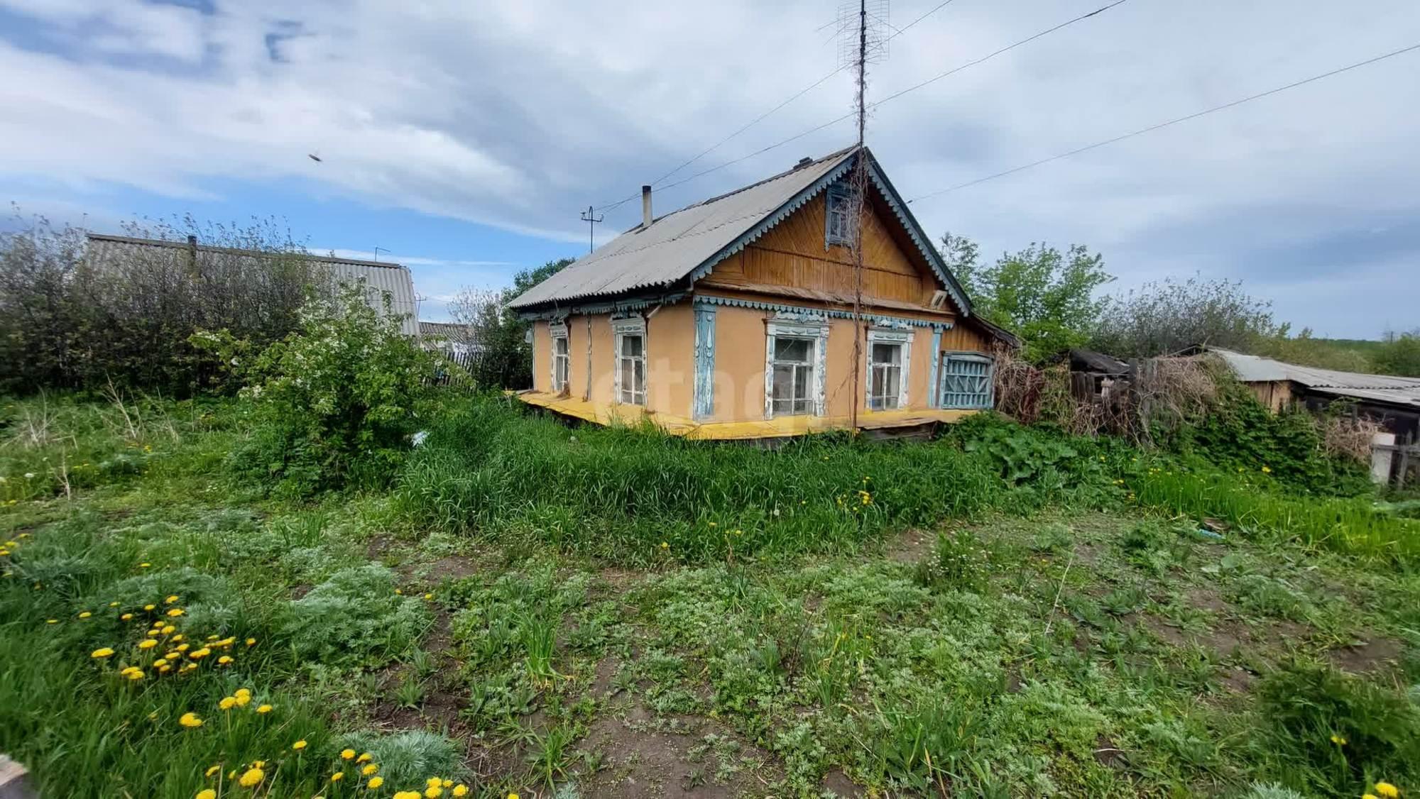 Купить дачу, дом, коттедж за 700 000 рублей на Нижняя улица