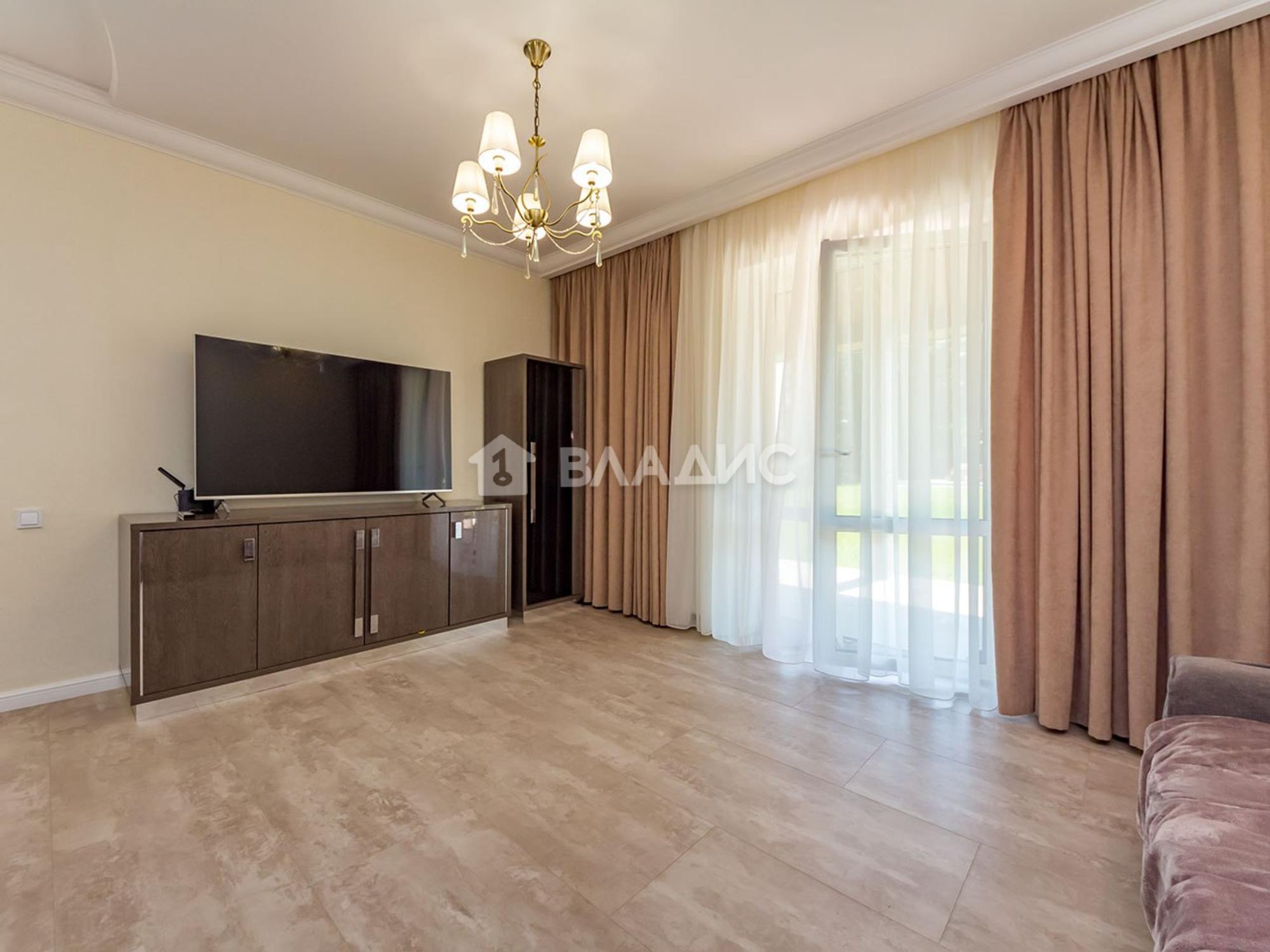 Купить дачу, дом, коттедж за 22 500 000 рублей на улица Мечникова, 7А