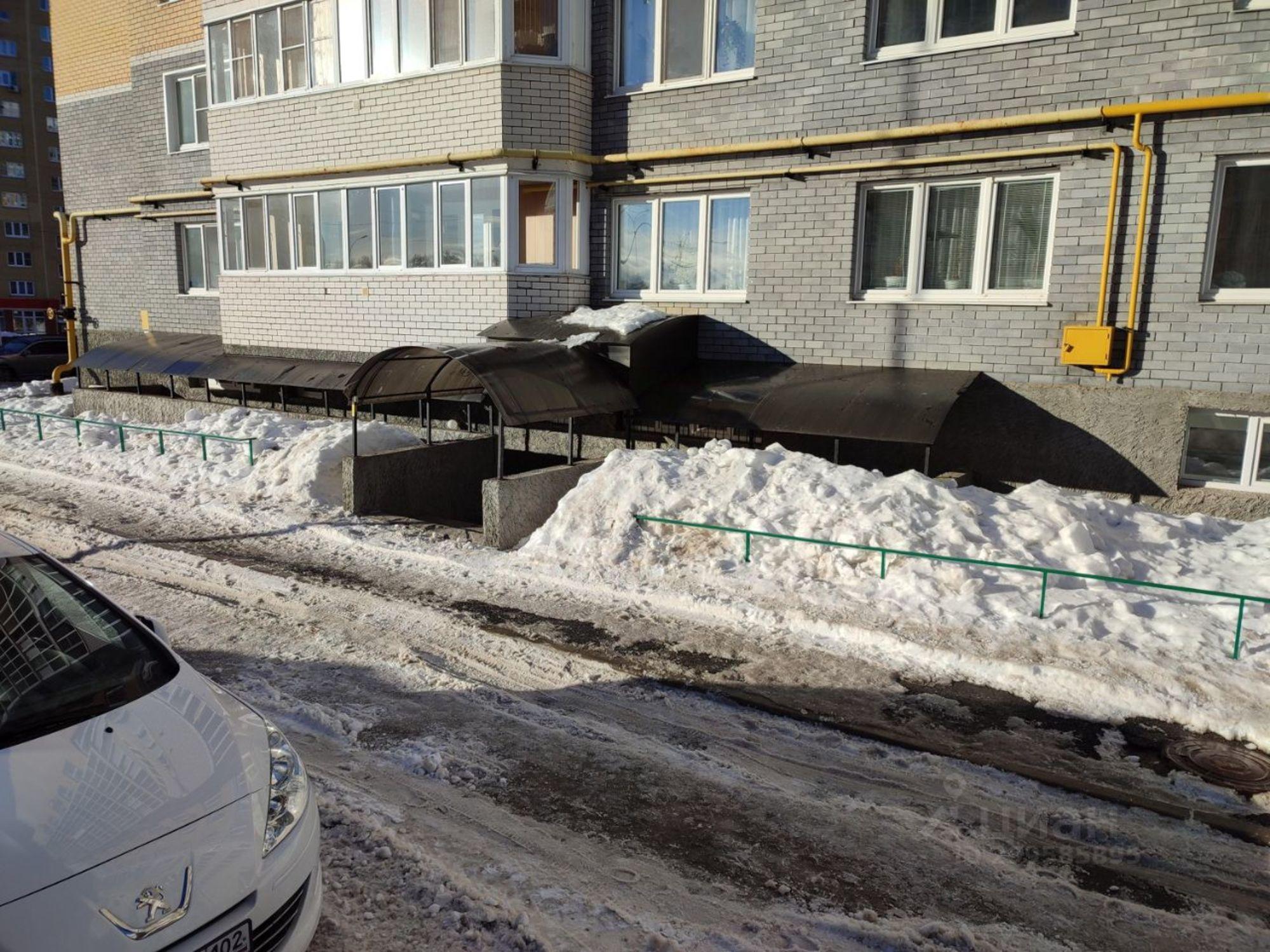 Сдать складское помещение за 2 500 рублей на ул Филиппа Лукина, 4