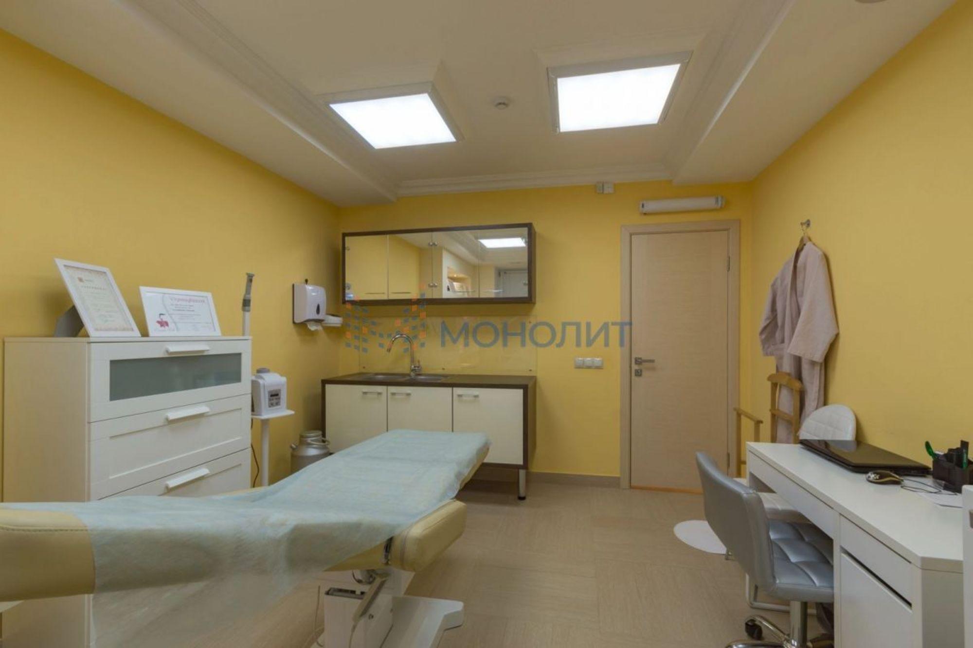 Купить помещение свободного назначения за 25 000 000 рублей на Героя Шнитникова ул, 3