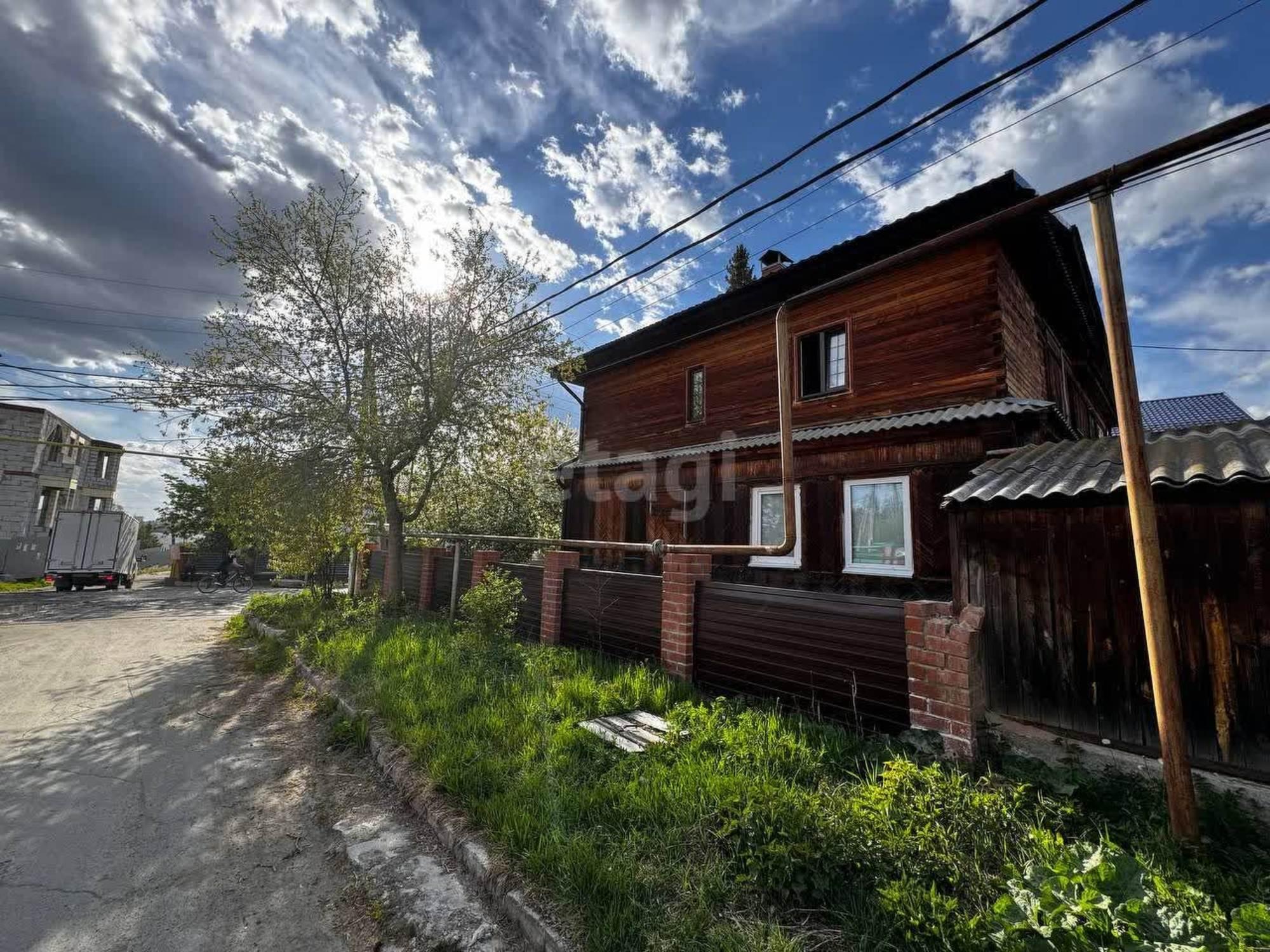 Купить дачу, дом, коттедж за 18 000 000 рублей на Шарташ,Рыбаков 23