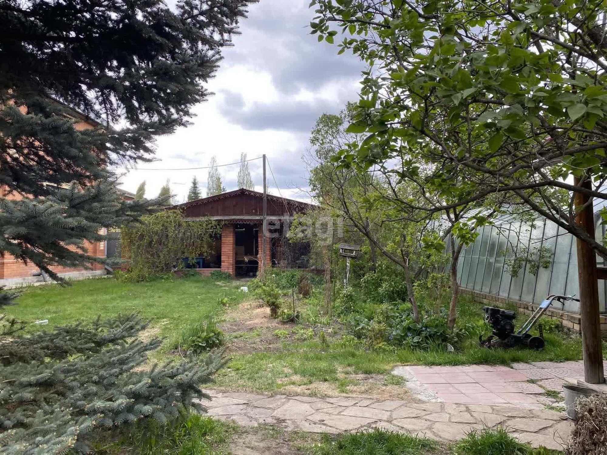 Купить дачу, дом, коттедж за 15 000 000 рублей на Центральная, 30