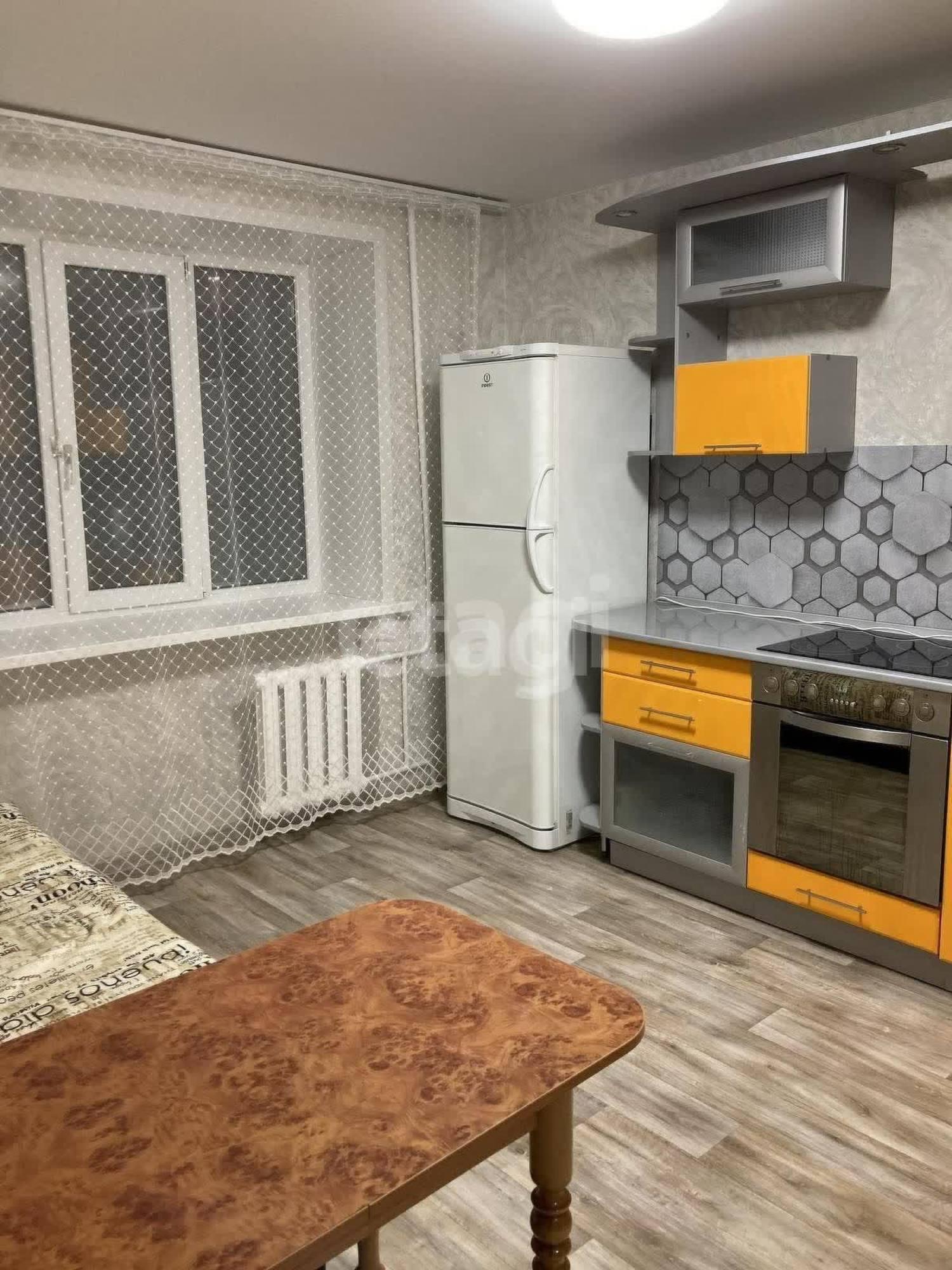 Купить комнату за 3 300 000 рублей на Осипенко, 61