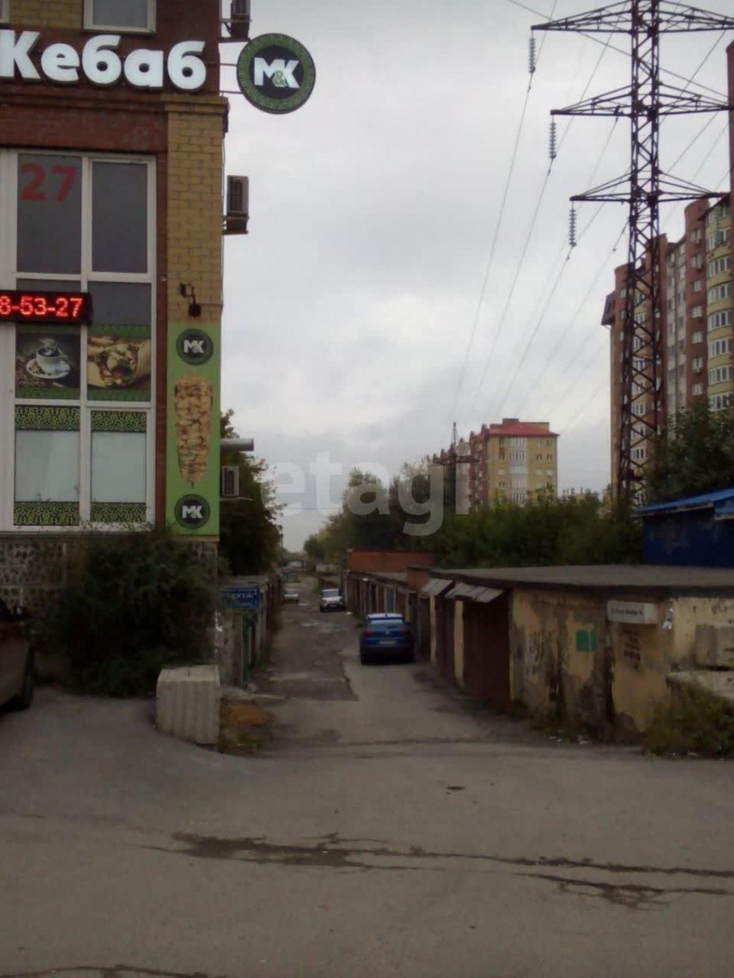 Купить гараж, место в паркинге за 600 000 рублей на 50 лет Октября 1