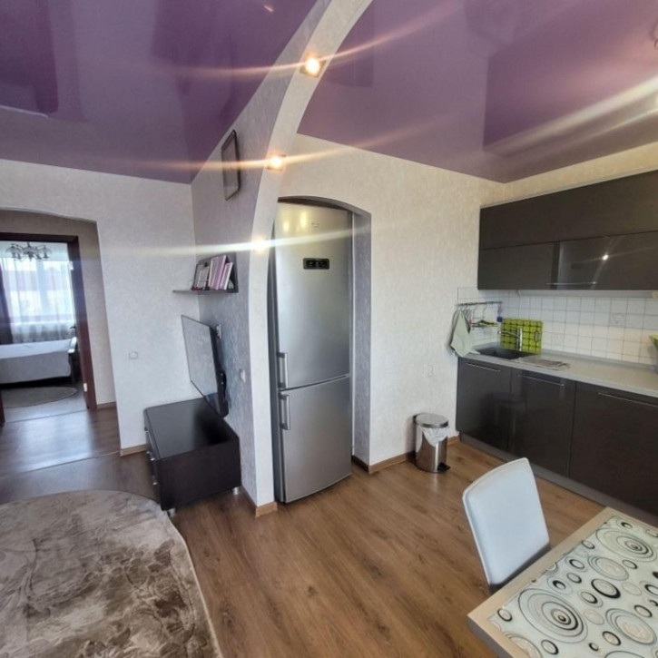 3-комн квартира Красина улица, 75а