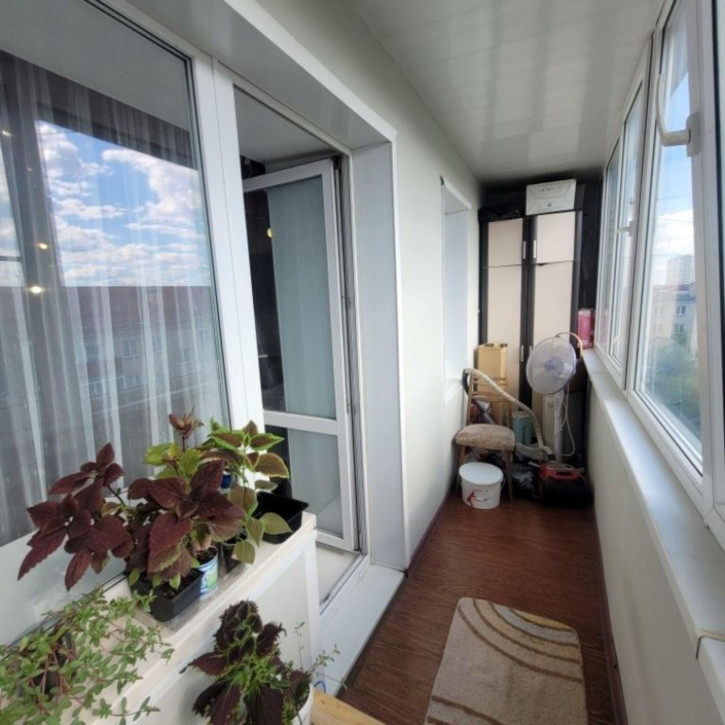 3-комн квартира Красина улица, 75а