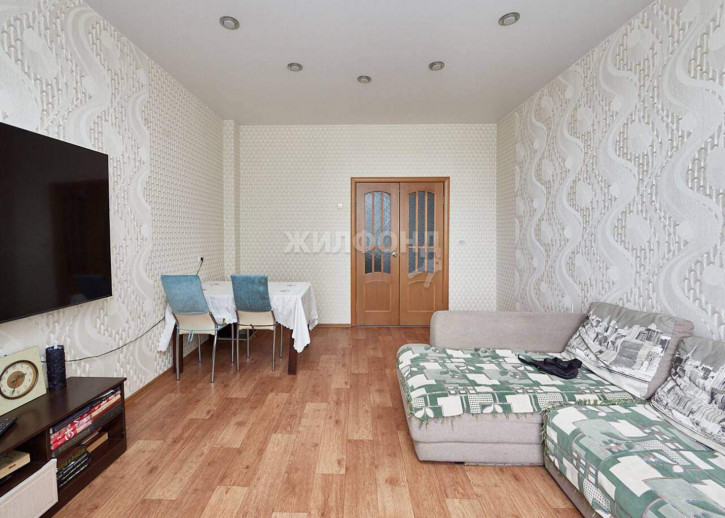 2-комн квартира Дзержинского проспект, д.69