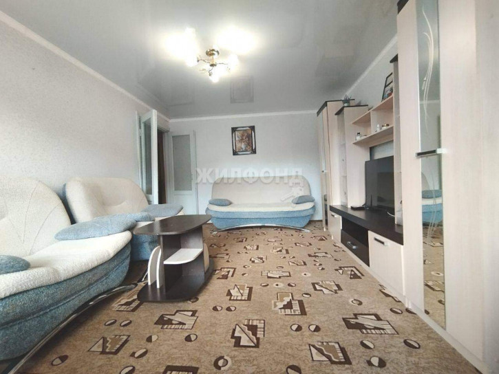 2-комн квартира Поспелова улица, д.33