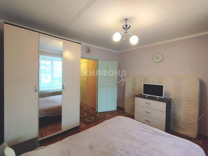 2-комн квартира Поспелова улица, д.33
